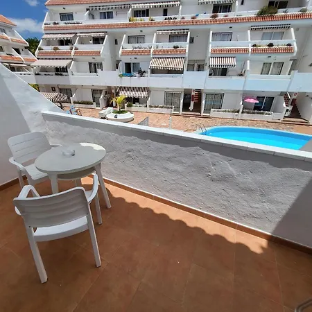 Apartment Floritas 2 *